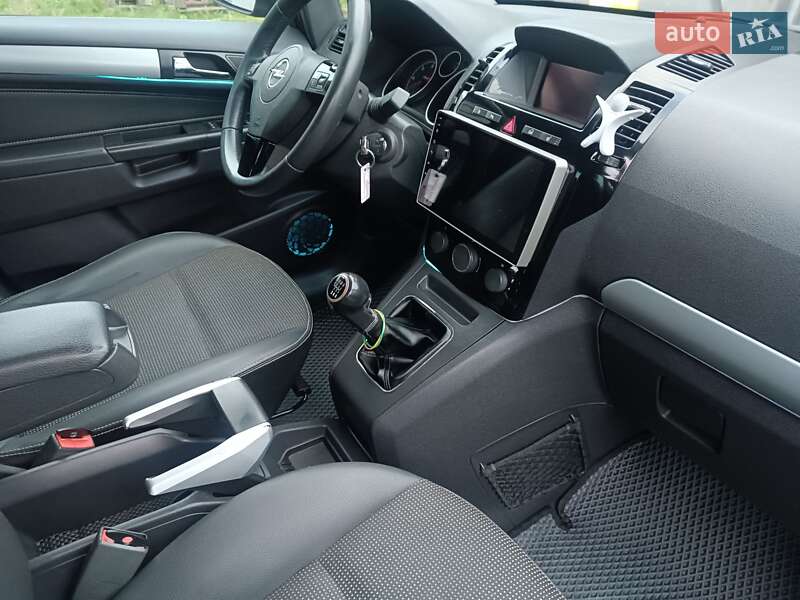 Минивэн Opel Zafira 2011 в Шаргороде фото 24 Минивэн Opel Zafira 2011 в Шаргороде