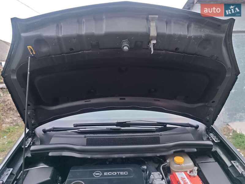 Минивэн Opel Zafira 2011 в Шаргороде фото 65 Минивэн Opel Zafira 2011 в Шаргороде