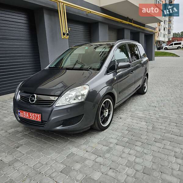 Минивэн Opel Zafira 2008 в Виннице