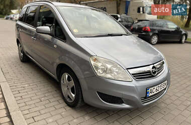 Минивэн Opel Zafira 2008 в 