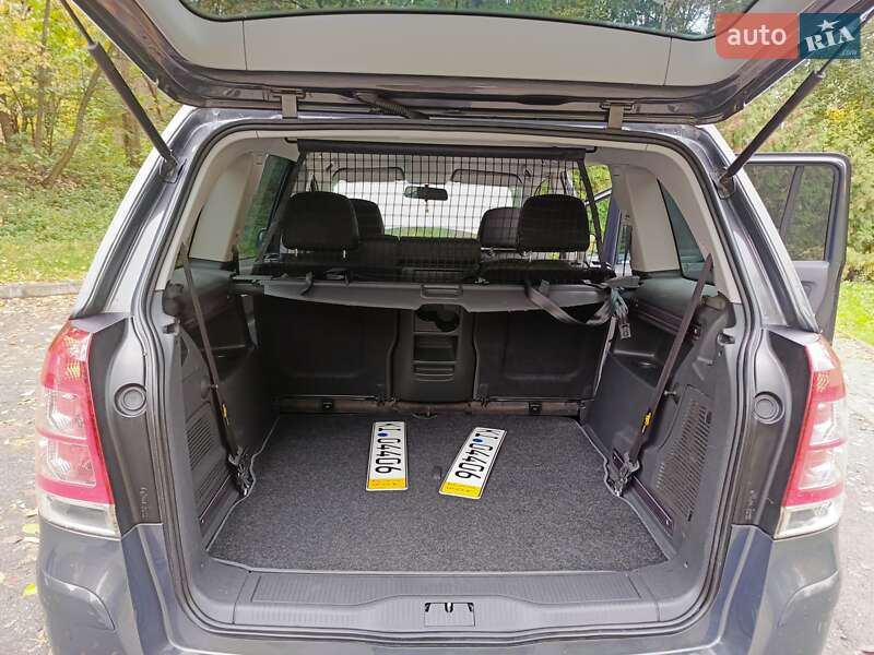 Минивэн Opel Zafira 2014 в Киеве фото 13 Минивэн Opel Zafira 2014 в Киеве