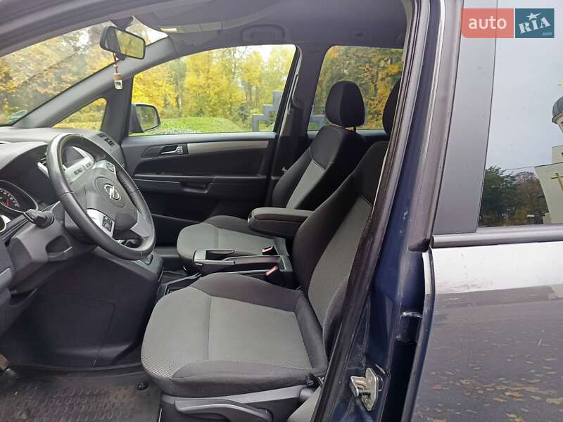 Минивэн Opel Zafira 2014 в Киеве фото 23 Минивэн Opel Zafira 2014 в Киеве