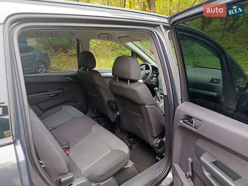 Минивэн Opel Zafira 2014 в Киеве фото 28 Минивэн Opel Zafira 2014 в Киеве