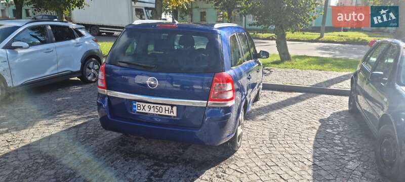 Минивэн Opel Zafira 2010 в Хмельницком фото 3 Минивэн Opel Zafira 2010 в Хмельницком