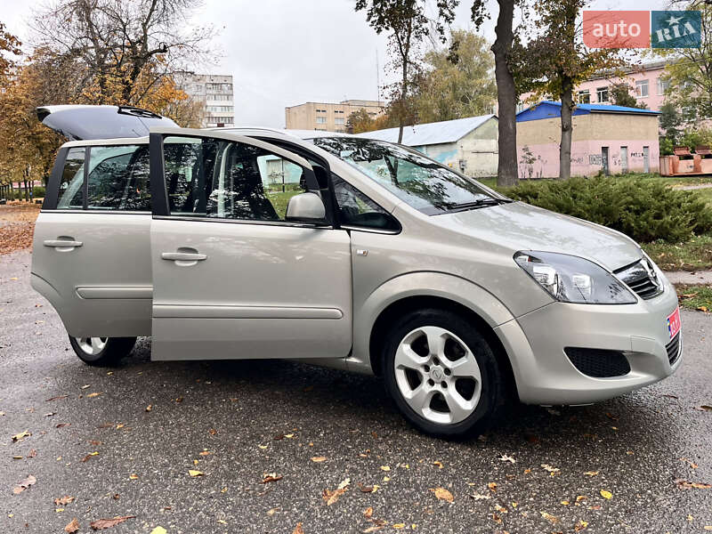 Мінівен Opel Zafira 2011 в Білій Церкві фото 20 Мінівен Opel Zafira 2011 в Білій Церкві