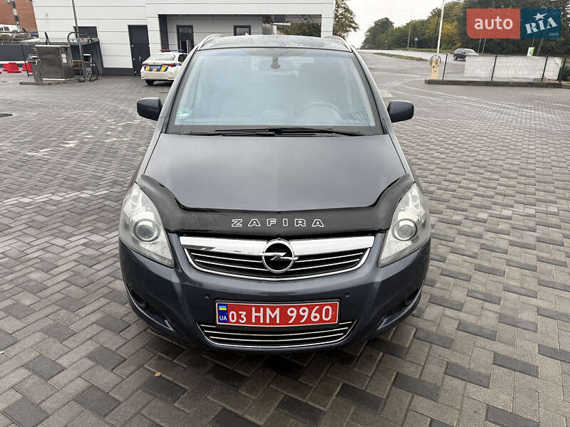 Минивэн Opel Zafira 2010 в Полтаве фото 12 Минивэн Opel Zafira 2010 в Полтаве