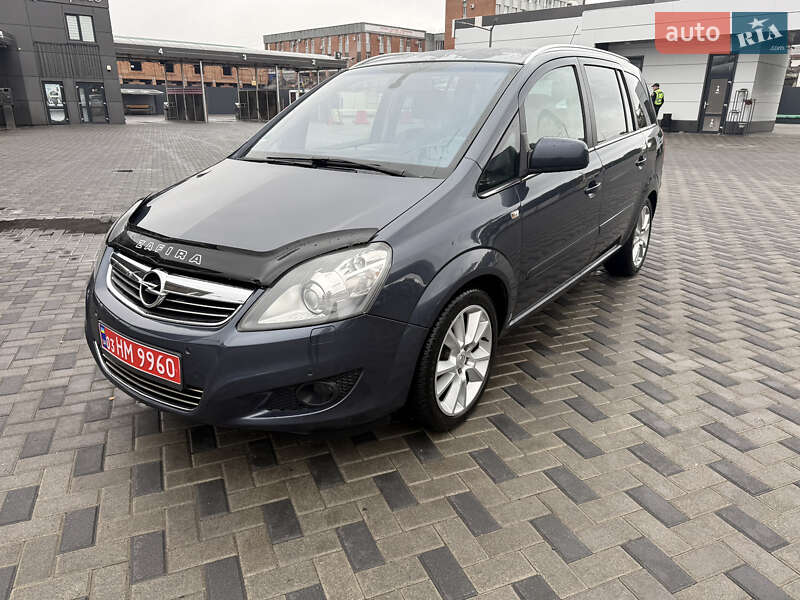 Минивэн Opel Zafira 2010 в Полтаве фото 14 Минивэн Opel Zafira 2010 в Полтаве