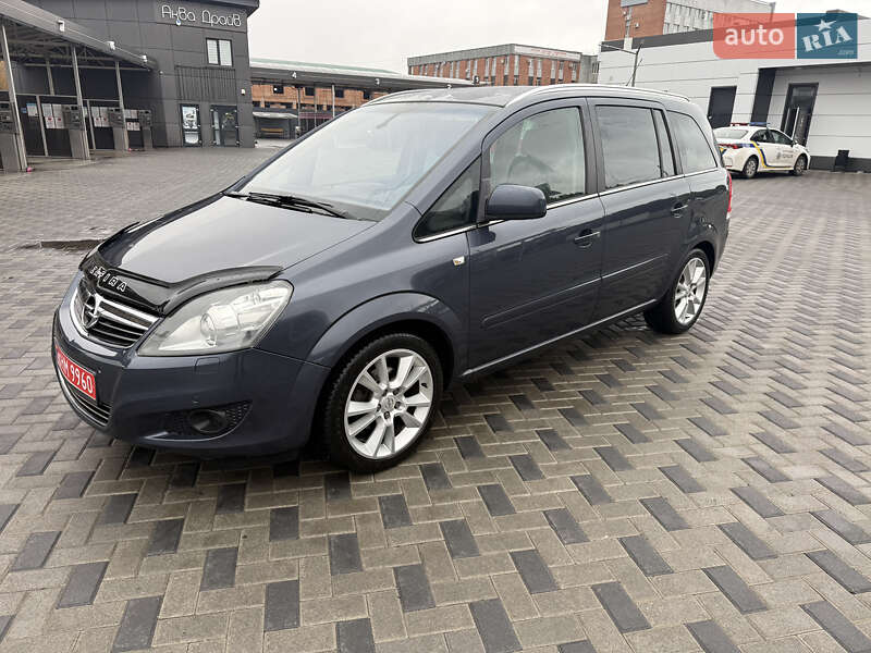Минивэн Opel Zafira 2010 в Полтаве фото 15 Минивэн Opel Zafira 2010 в Полтаве