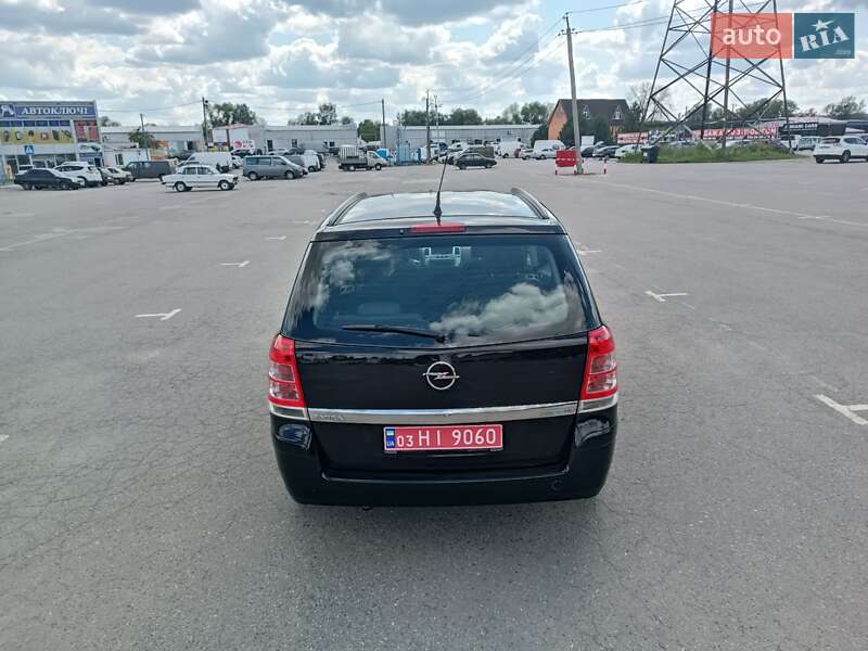 Минивэн Opel Zafira 2010 в Харькове фото 10 Минивэн Opel Zafira 2010 в Харькове