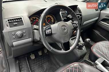 Мінівен Opel Zafira 2010 в 