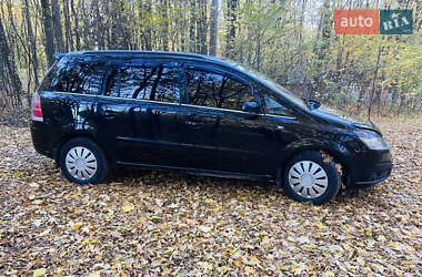 Минивэн Opel Zafira 2005 в 