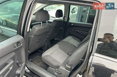 Минивэн Opel Zafira 2007 в 