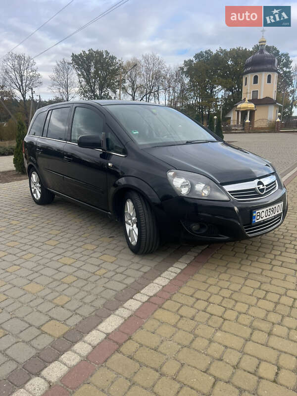 Минивэн Opel Zafira 2011 в Краковце фото 11 Минивэн Opel Zafira 2011 в Краковце