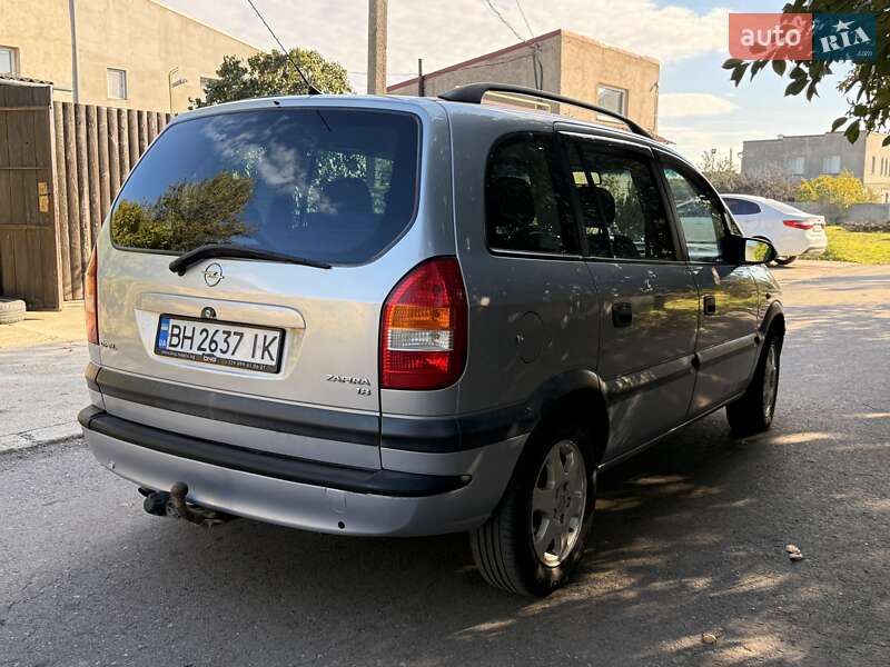 Мінівен Opel Zafira 2001 в Одесі