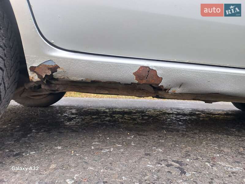 Минивэн Opel Zafira 2005 в Луцке