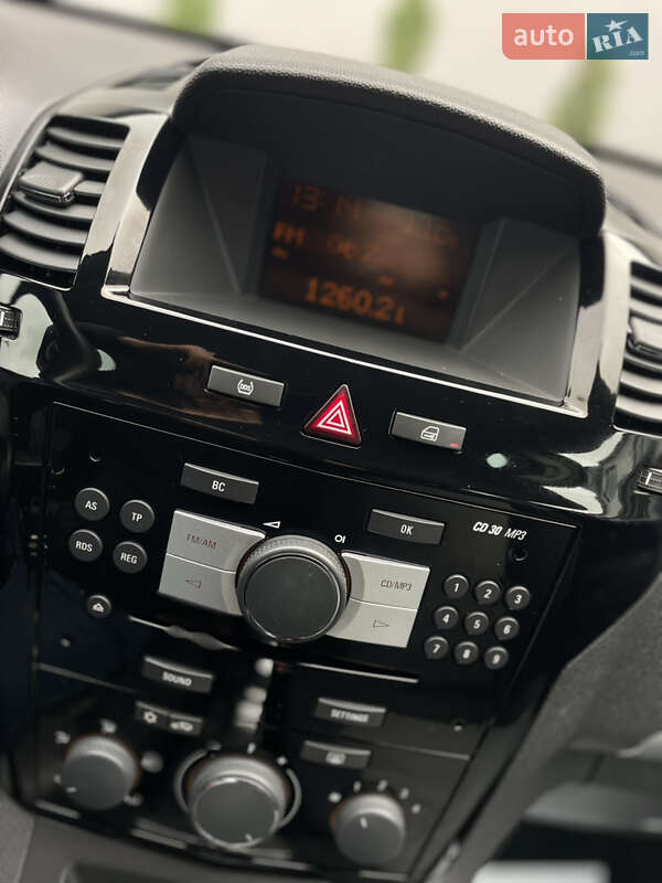 Мінівен Opel Zafira 2011 в Дрогобичі фото 47 Мінівен Opel Zafira 2011 в Дрогобичі