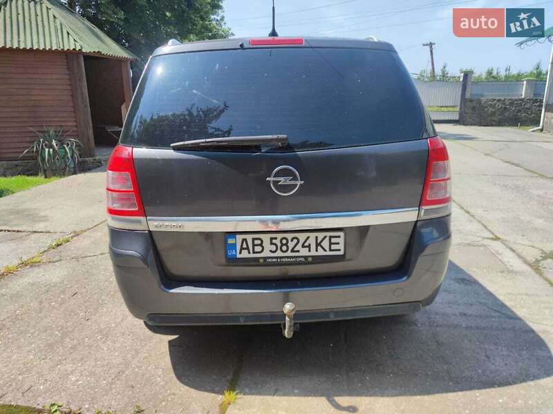 Минивэн Opel Zafira 2010 в Жмеринке фото 7 Минивэн Opel Zafira 2010 в Жмеринке