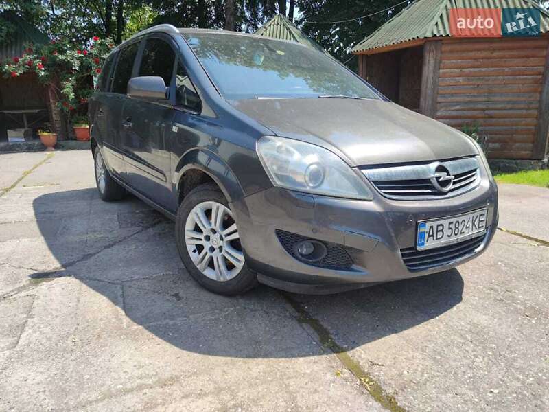 Минивэн Opel Zafira 2010 в Жмеринке фото 11 Минивэн Opel Zafira 2010 в Жмеринке