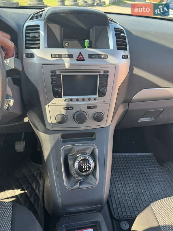 Мінівен Opel Zafira 2012 в Одесі фото 9 Мінівен Opel Zafira 2012 в Одесі