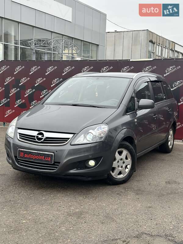 Минивэн Opel Zafira 2011 в Сумах фото 3 Минивэн Opel Zafira 2011 в Сумах