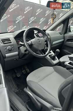 Мінівен Opel Zafira 2011 в  фото 19 Мінівен Opel Zafira 2011 в