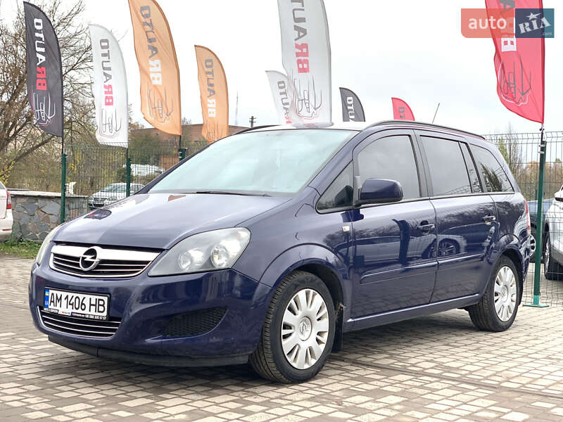 Opel Zafira 2011 Opel Zafira 2011