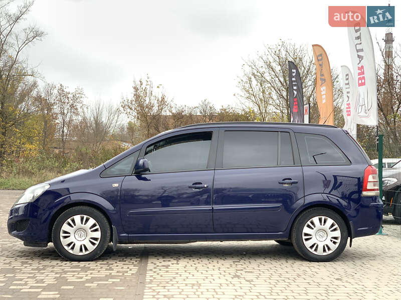 Минивэн Opel Zafira 2011 в Бердичеве фото 12 Минивэн Opel Zafira 2011 в Бердичеве