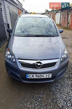 Мінівен Opel Zafira 2005 в Черкасах Мінівен Opel Zafira 2005 в Черкасах
