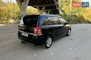 Мінівен Opel Zafira 2009 в  фото 4 Мінівен Opel Zafira 2009 в