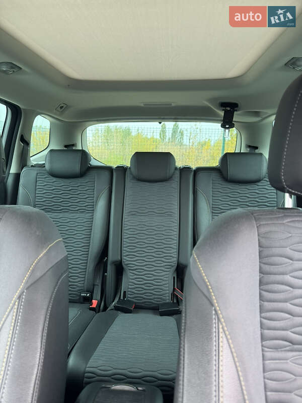 Минивэн Opel Zafira 2012 в Луцке