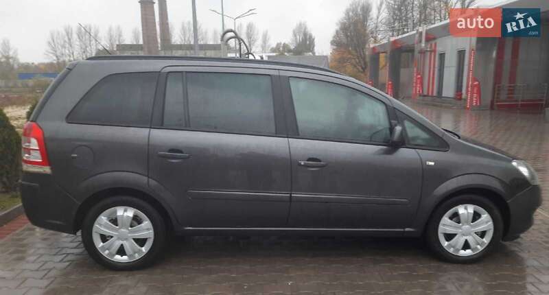 Минивэн Opel Zafira 2012 в Тернополе фото 5 Минивэн Opel Zafira 2012 в Тернополе
