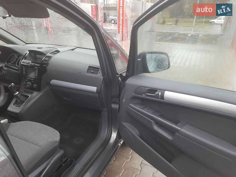 Минивэн Opel Zafira 2012 в Тернополе фото 13 Минивэн Opel Zafira 2012 в Тернополе