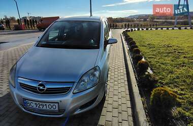 Минивэн Opel Zafira 2008 в Золочеве