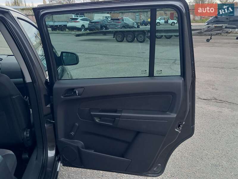 Минивэн Opel Zafira 2010 в Белой Церкви фото 37 Минивэн Opel Zafira 2010 в Белой Церкви