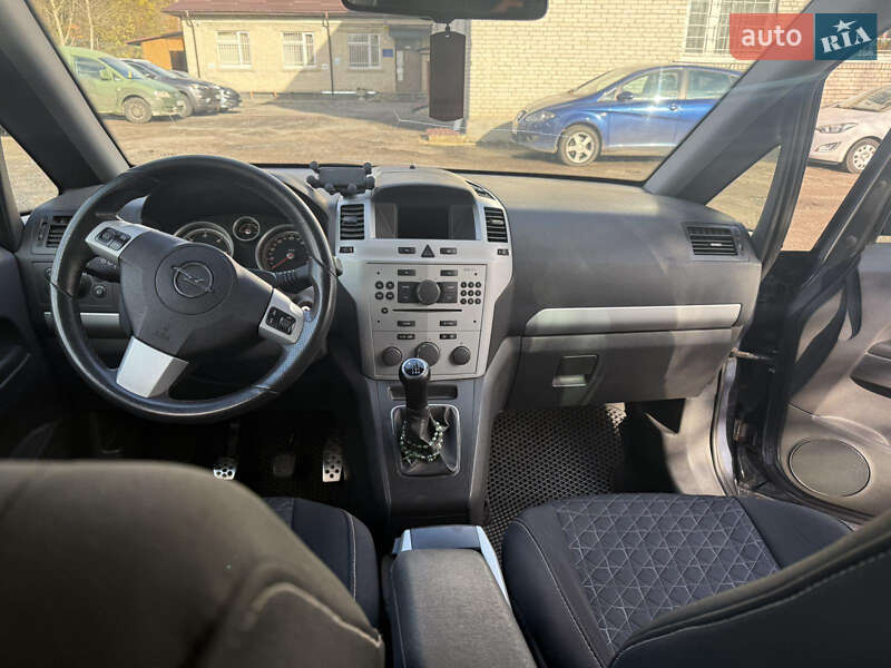 Минивэн Opel Zafira 2008 в Перемышлянах фото 10 Минивэн Opel Zafira 2008 в Перемышлянах