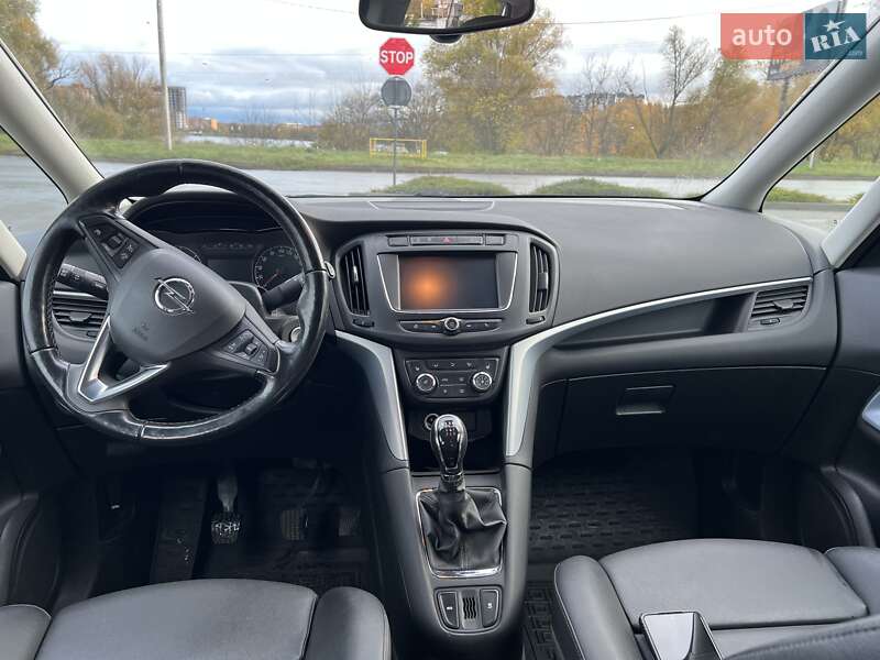 Мінівен Opel Zafira 2017 в Хмельницькому