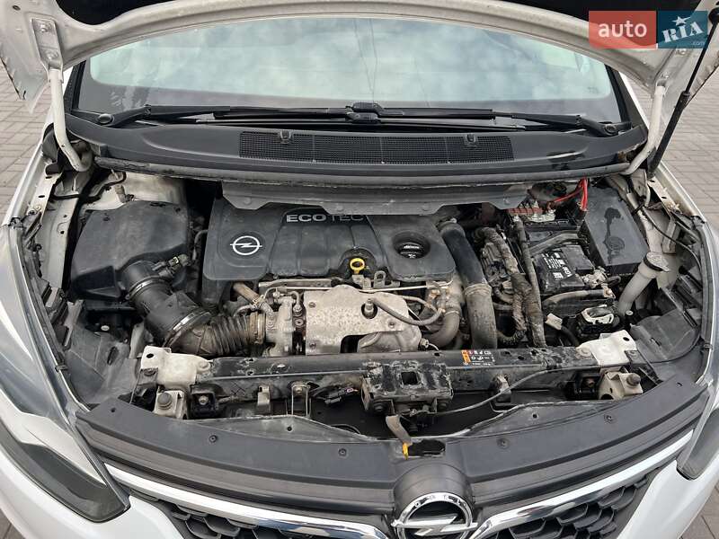 Мінівен Opel Zafira 2017 в Хмельницькому