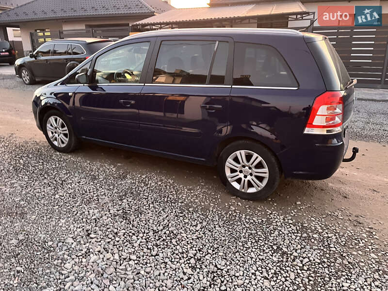 Минивэн Opel Zafira 2009 в Львове фото 6 Минивэн Opel Zafira 2009 в Львове