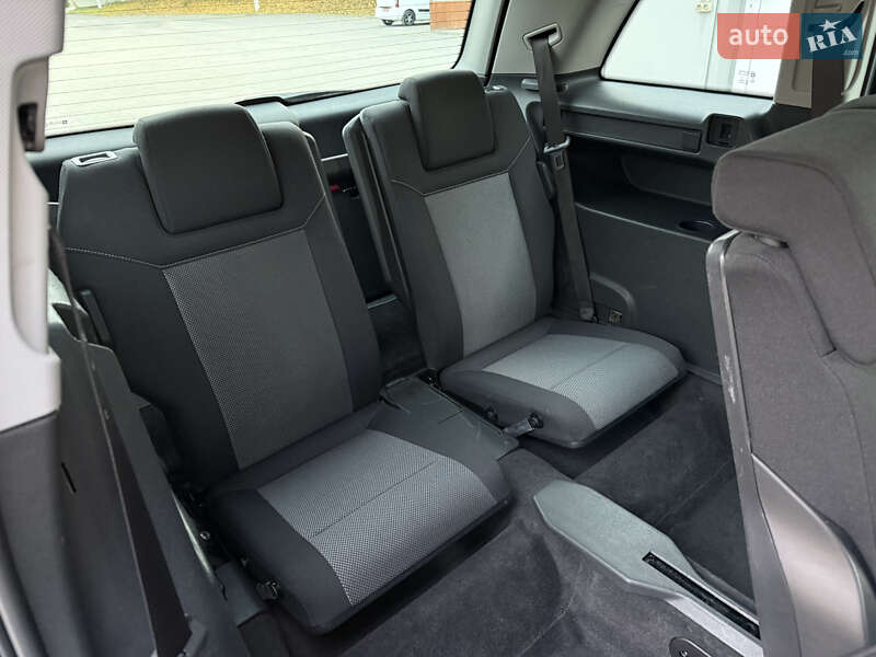 Мінівен Opel Zafira 2011 в Тернополі