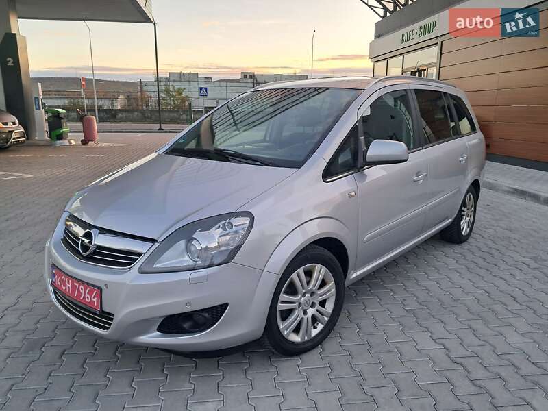 Минивэн Opel Zafira 2012 в Могилев-Подольске фото 7 Минивэн Opel Zafira 2012 в Могилев-Подольске