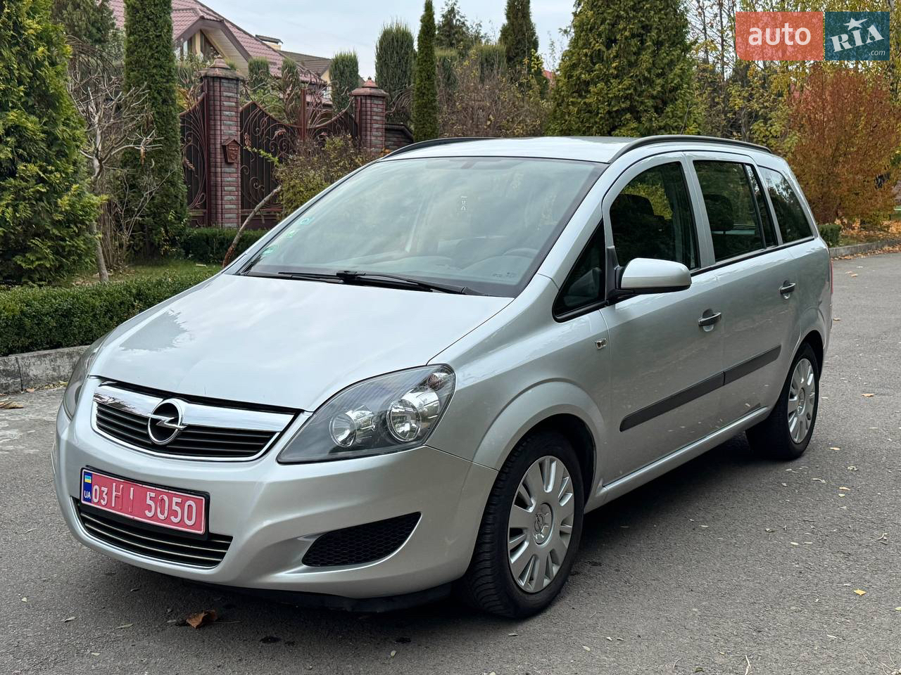 2010 Opel Zafira - мініатюра 12