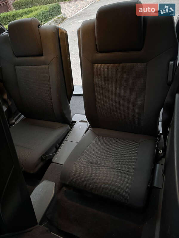 Минивэн Opel Zafira 2009 в Ровно фото 18 Минивэн Opel Zafira 2009 в Ровно