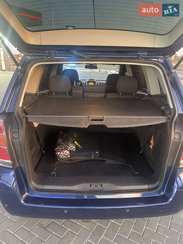 Минивэн Opel Zafira 2009 в Буске фото 11 Минивэн Opel Zafira 2009 в Буске