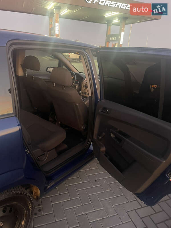 Минивэн Opel Zafira 2009 в Буске фото 14 Минивэн Opel Zafira 2009 в Буске