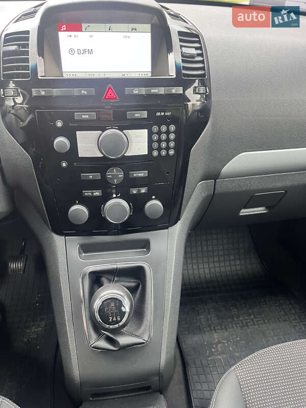 Минивэн Opel Zafira 2012 в Луцке фото 4 Минивэн Opel Zafira 2012 в Луцке