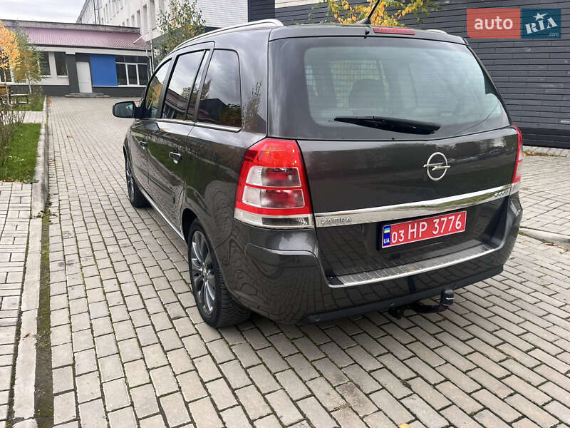Минивэн Opel Zafira 2012 в Луцке фото 9 Минивэн Opel Zafira 2012 в Луцке