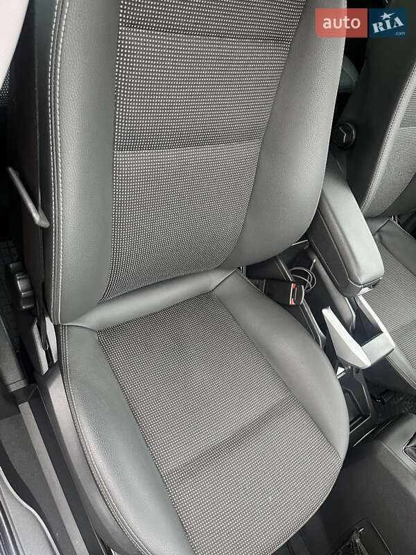 Минивэн Opel Zafira 2012 в Луцке фото 36 Минивэн Opel Zafira 2012 в Луцке