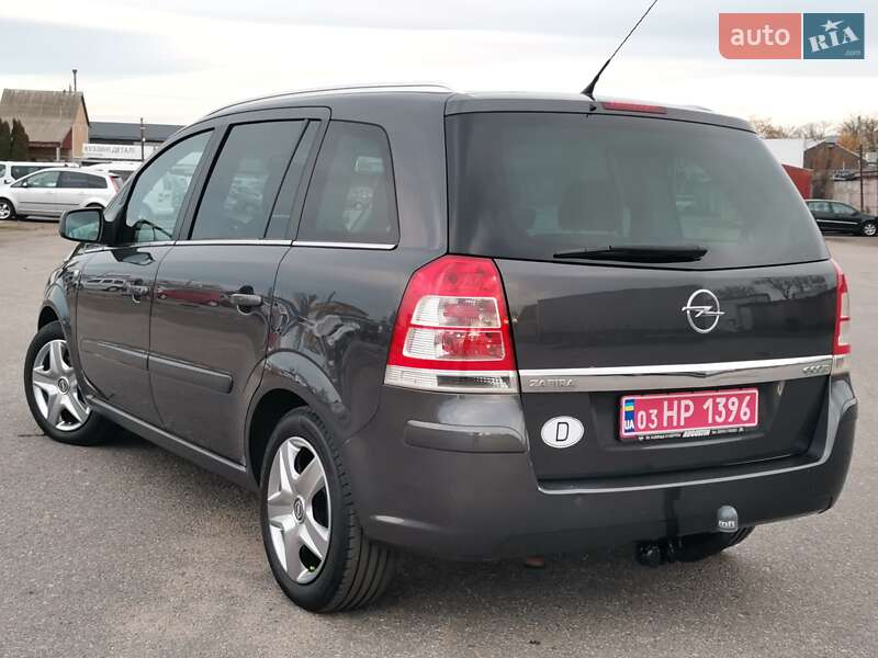 Мінівен Opel Zafira 2012 в Білій Церкві