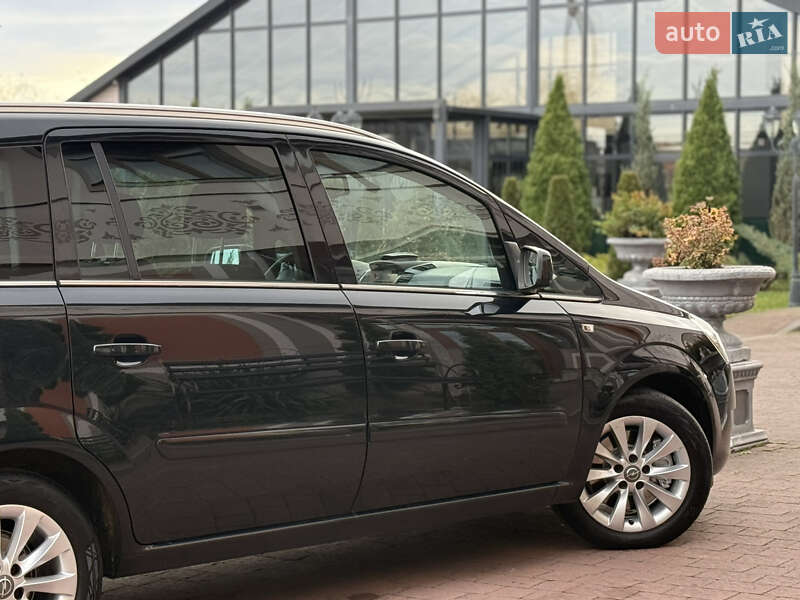 Минивэн Opel Zafira 2014 в Стрые