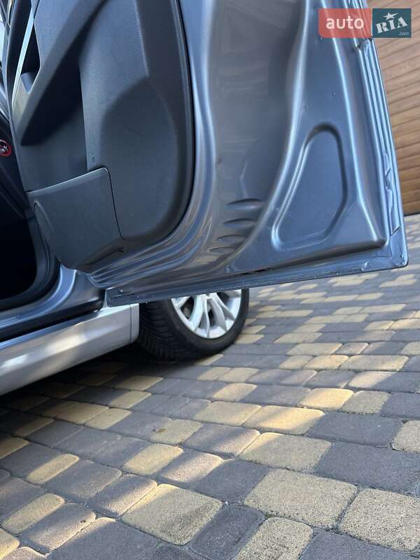 Мінівен Opel Zafira 2010 в Луцьку фото 16 Мінівен Opel Zafira 2010 в Луцьку